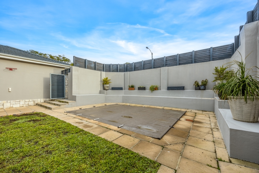 3 Bedroom Property for Sale in Protea Heights Western Cape
